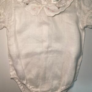 Body Off White em Linho com Bordado Delicado 🤍