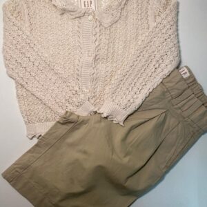 Conjunto Tricot Delicado com Calça Bege