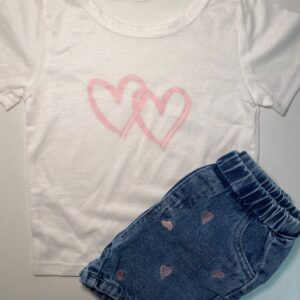 Conjunto Infantil Body Branco com Coração e Calça Jeans