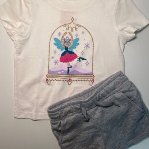 Conjunto de Blusa Estampada com Short Cinza