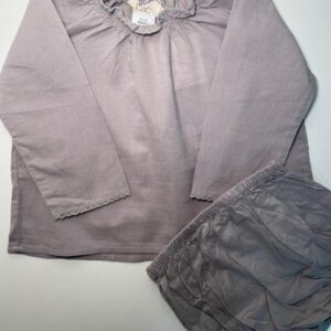 Conjunto Cinza com Babado