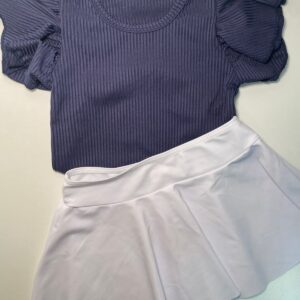 Conjunto de Saia Branca com Body Azul