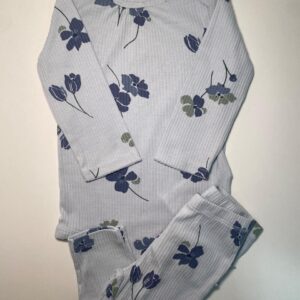 Conjunto Floral Azul Delicado