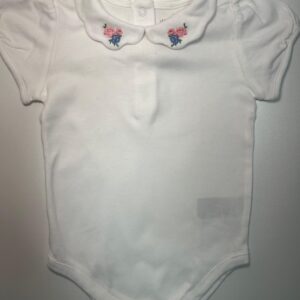 Body Branco com Gola Bordada Floral
