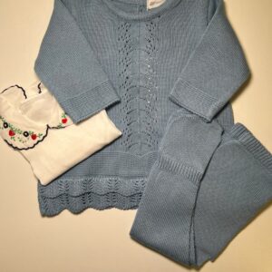 Conjunto Tricô Azul com Camiseta Bordada