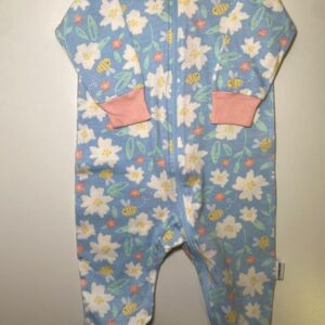 Pijama Flores com Abelha